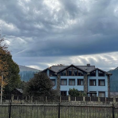 Старе Подвір'Я Verkhovyna Luaran gambar