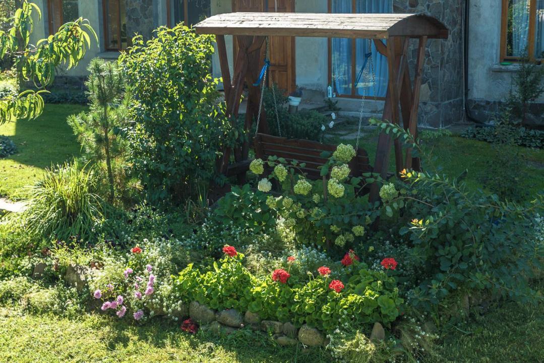 Старе Подвір'Я Verkhovyna Luaran gambar